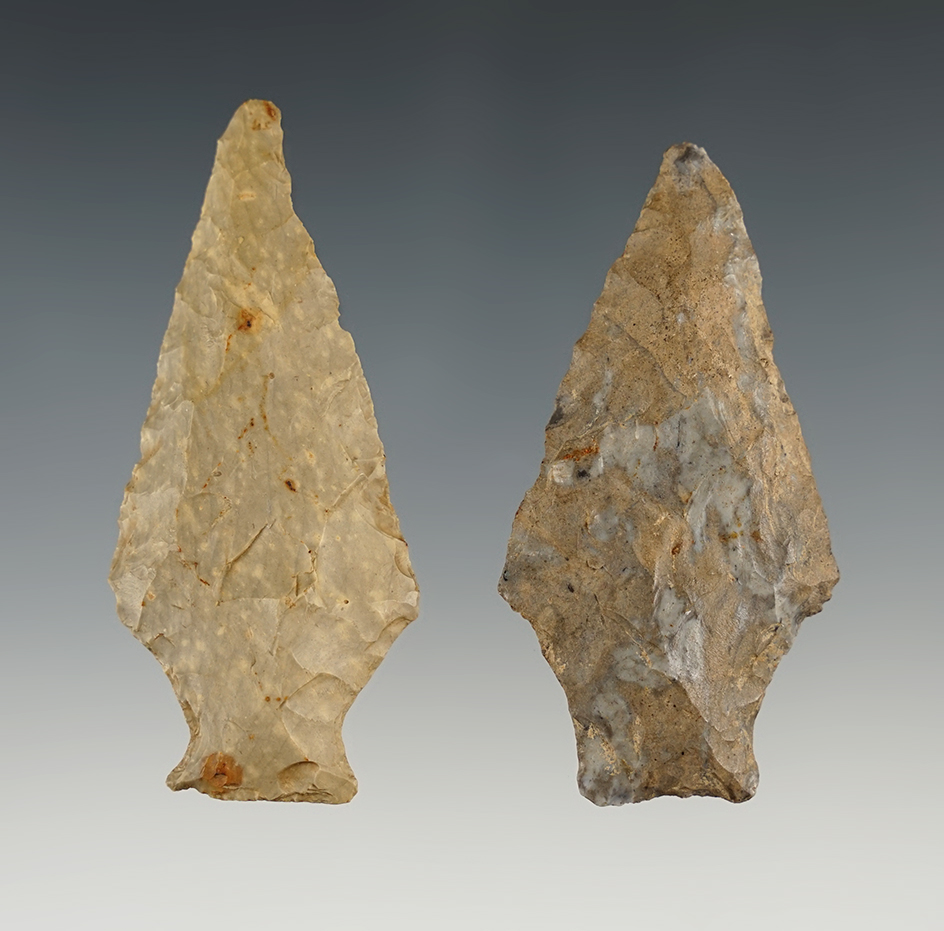 Pair of nice Ashtabula points. Ohio and New York. The largest is 2 11/16".