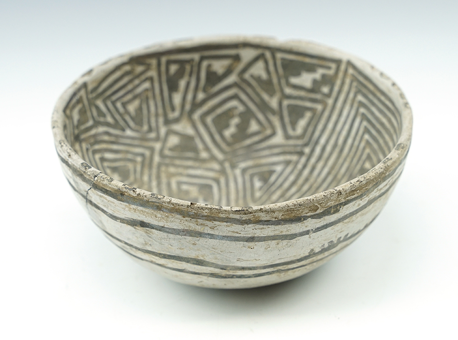 Main artifact image