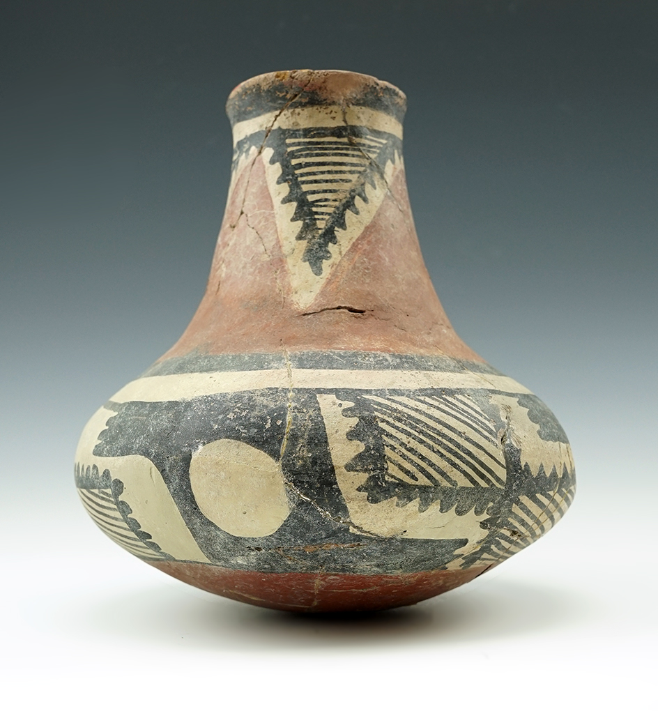 Main artifact image