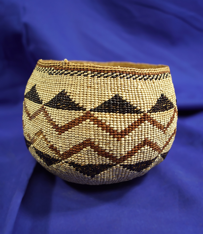 Main artifact image