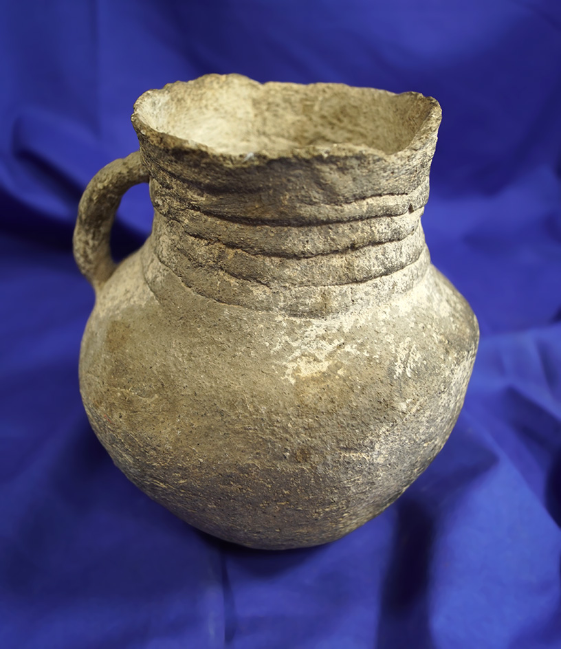 Main artifact image