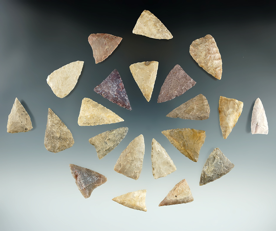 Group of 21 Tortugas, largest is 1 3/8", found in Big Bend area of Texas. Ex. Randy Sunderland.