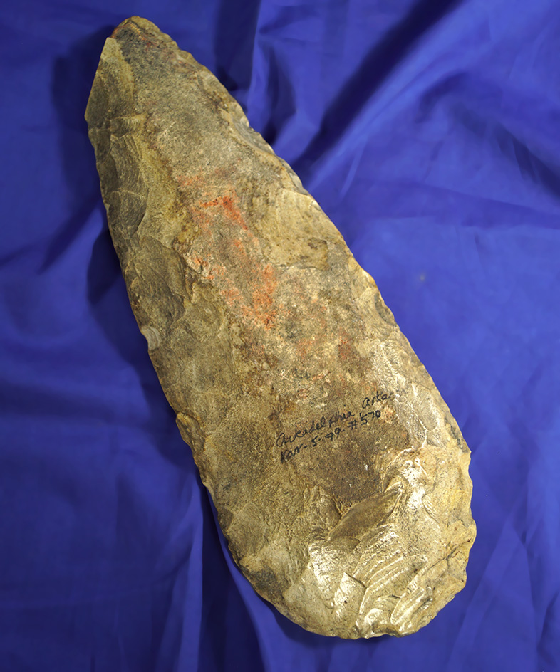 Main artifact image