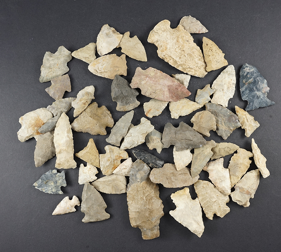 Set of 50 assorted Midwest points. The largest is 2 7/8".
