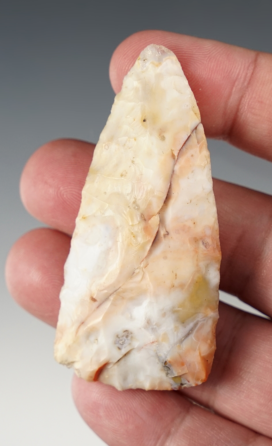 2 11/16" Blade found in Ross Co., Ohio. Made from colorful Flint Ridge flint.