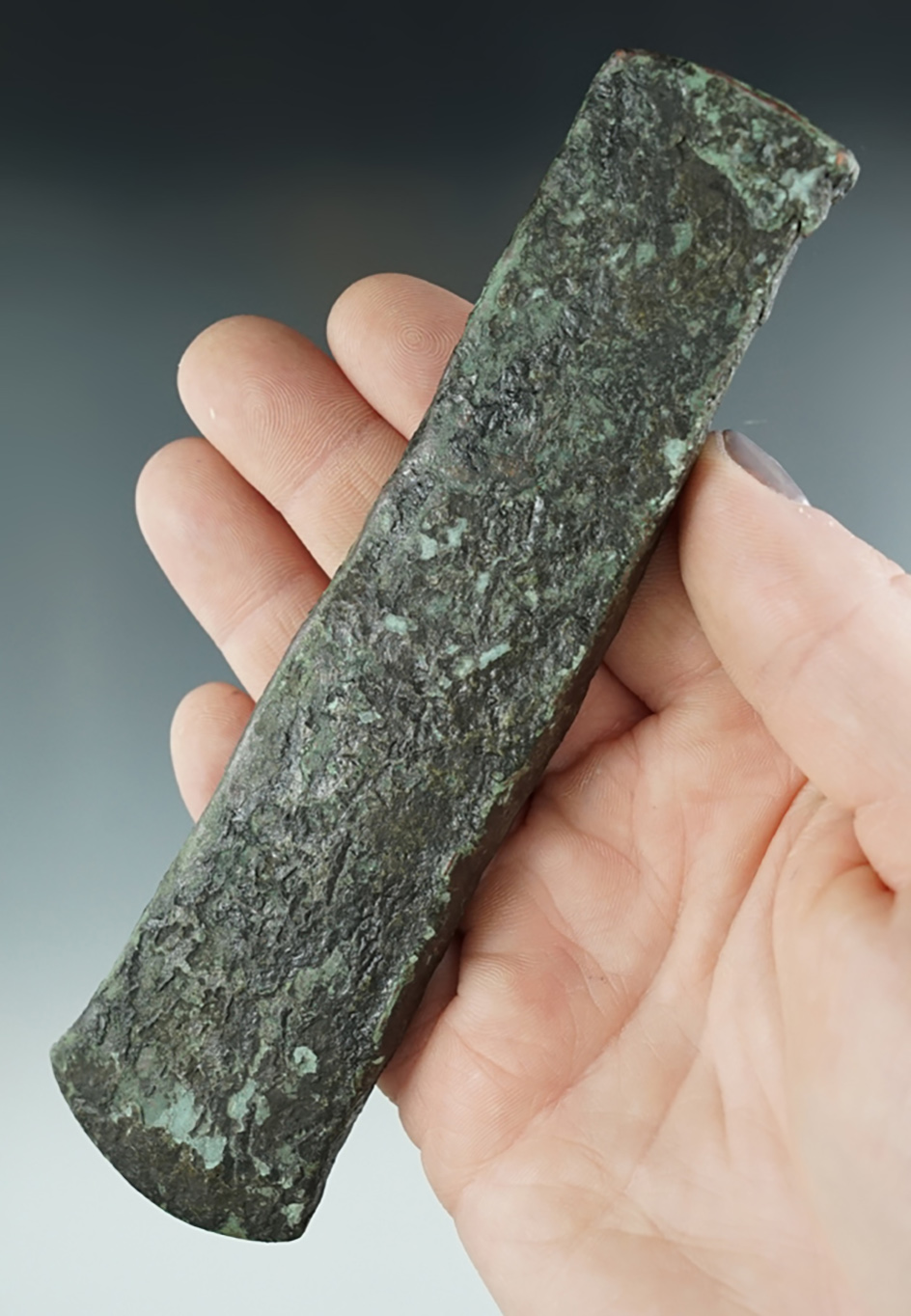 Main artifact image