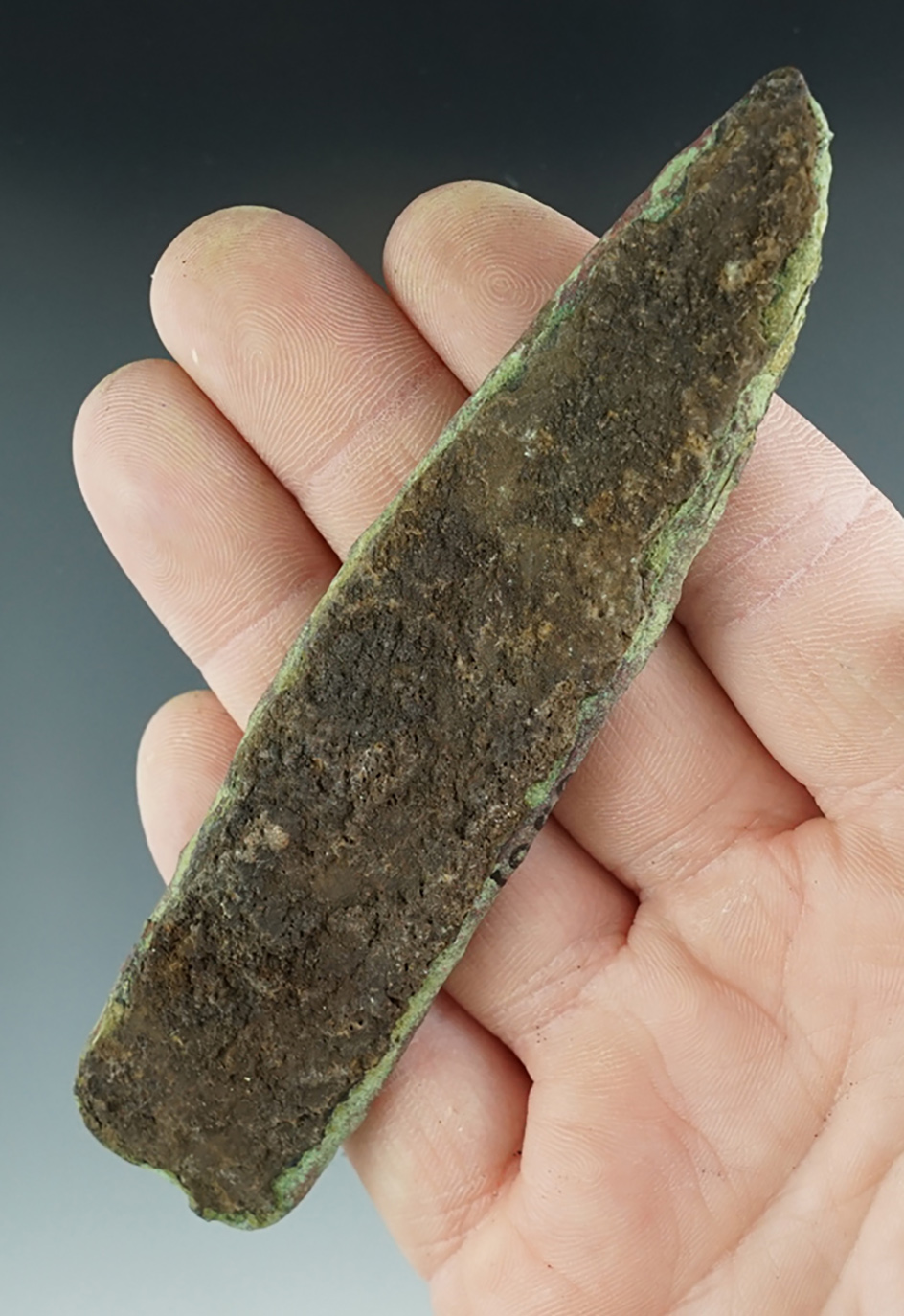 Main artifact image