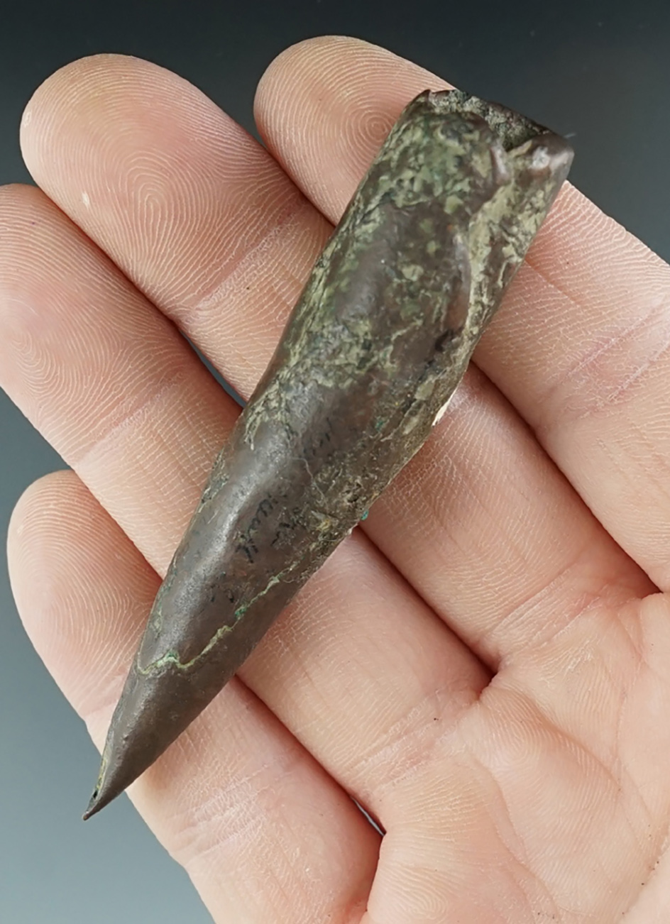 Main artifact image