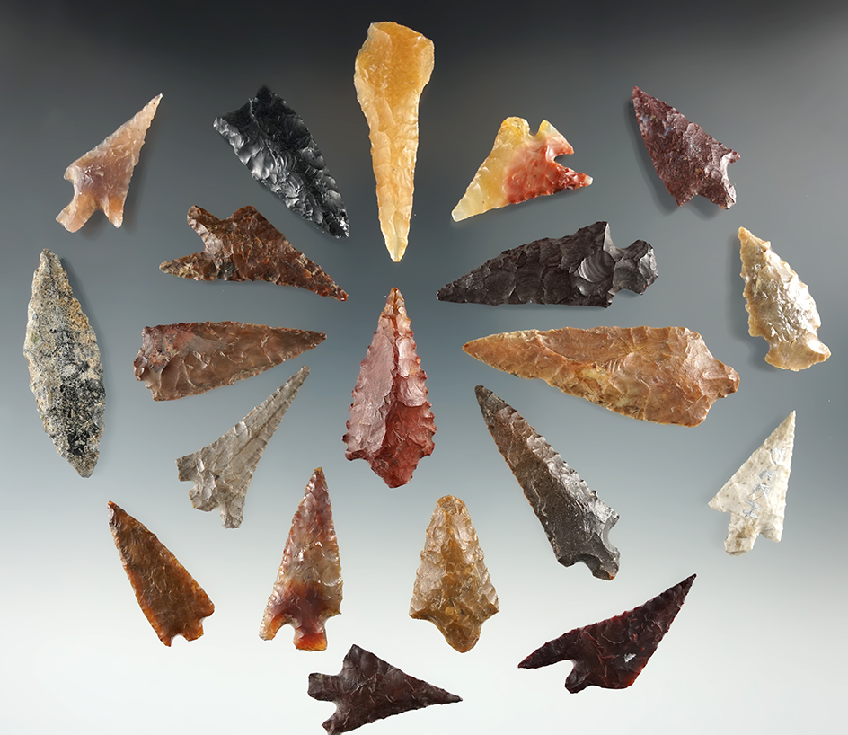 Group of 20 assorted Columbia River arrowheads, largest is 1 5/8".