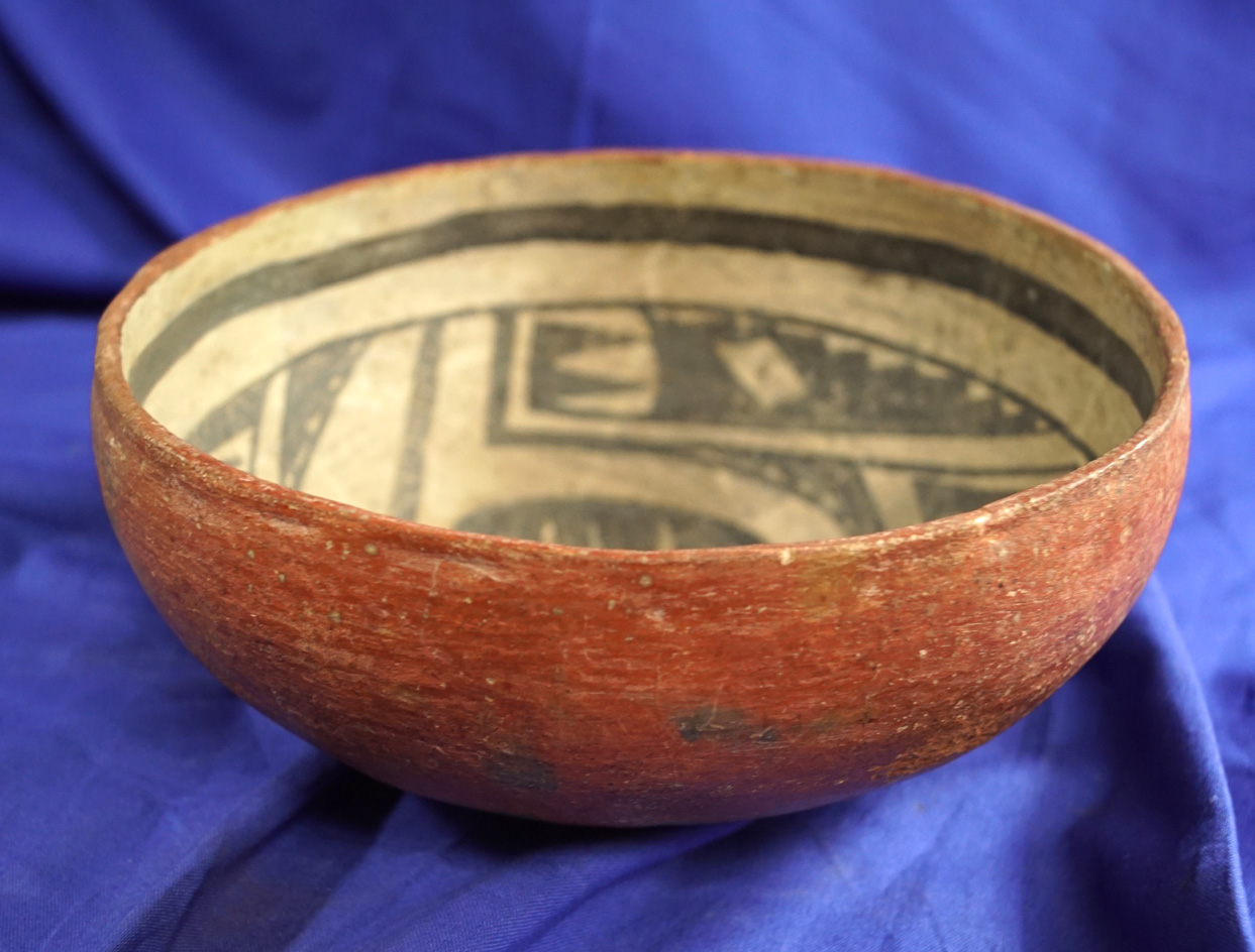 Main artifact image