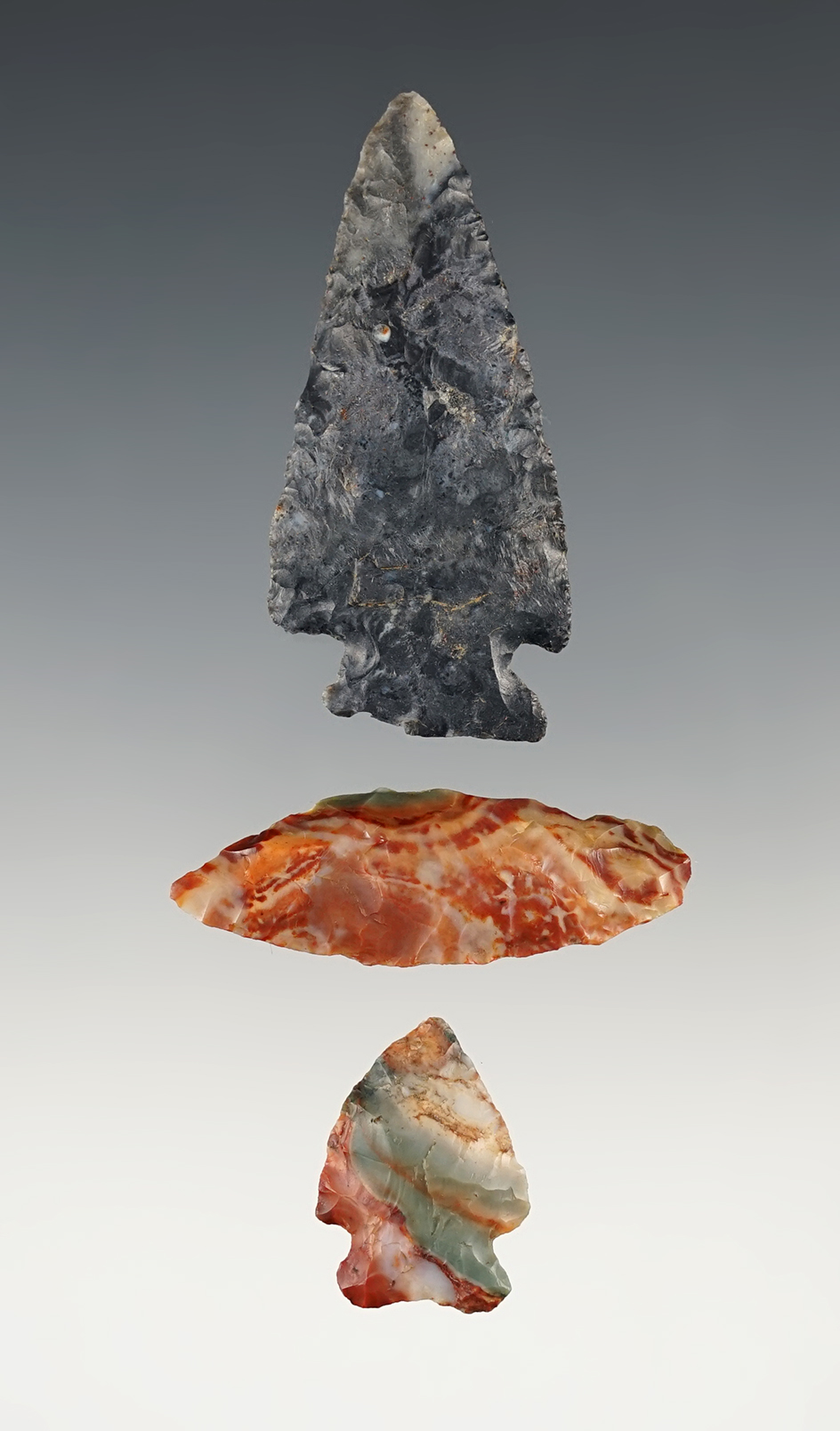 Set of 3 Ohio points. 2 are made from colorful Flint Ridge Flint. The largest is 2 3/16".