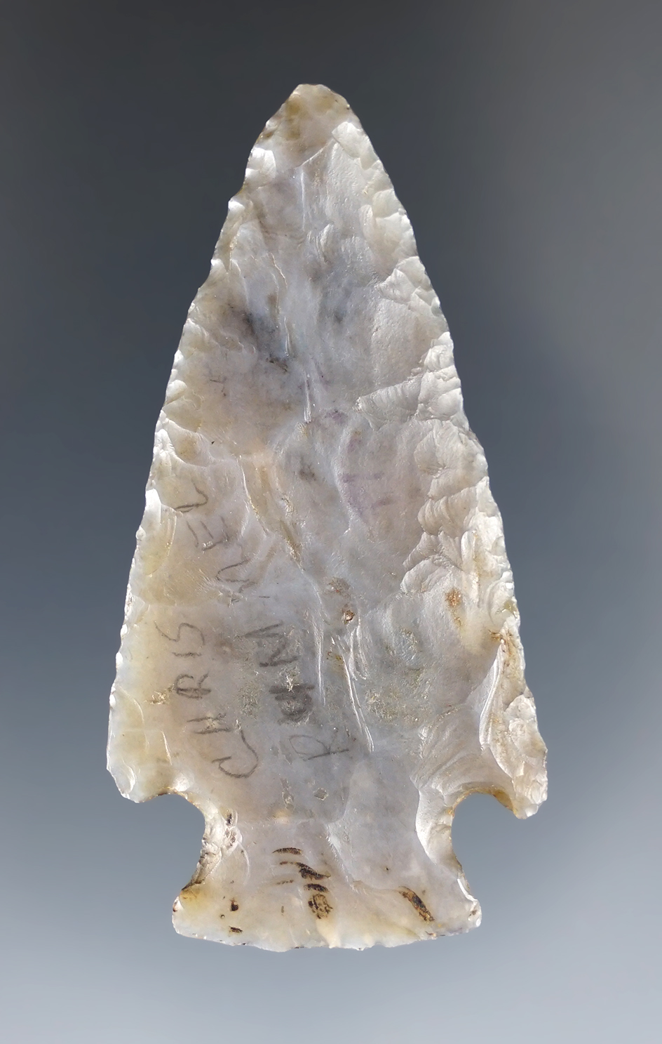 Finely flaked 2 1/4" Hopewell found in Ross Co., Ohio. Ex. Dan Rhoades, Gilbert Dilley.