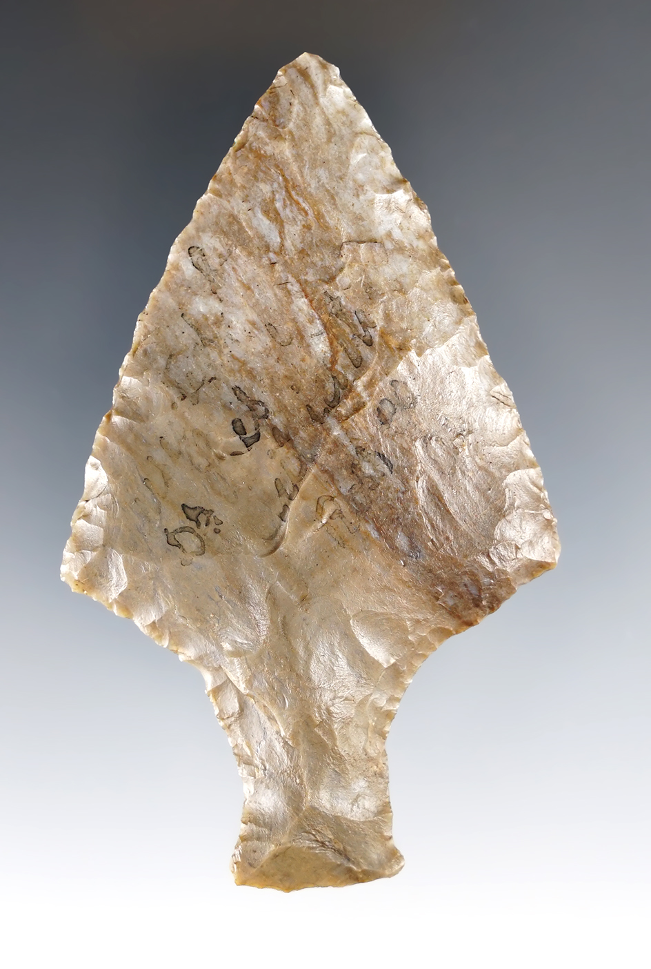 Superb 3 5/8" Ashtabula found in Ross Co., Ohio. Ex Pritchard.