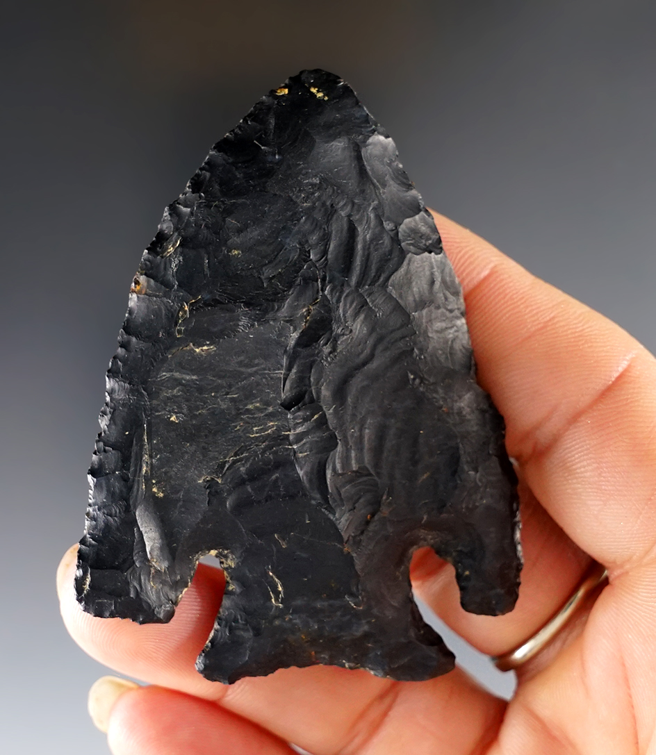 Nicely made 2 11/16" Deep Notch found in Coshocton Co., Ohio. Ex. Bill Ballinger collection.