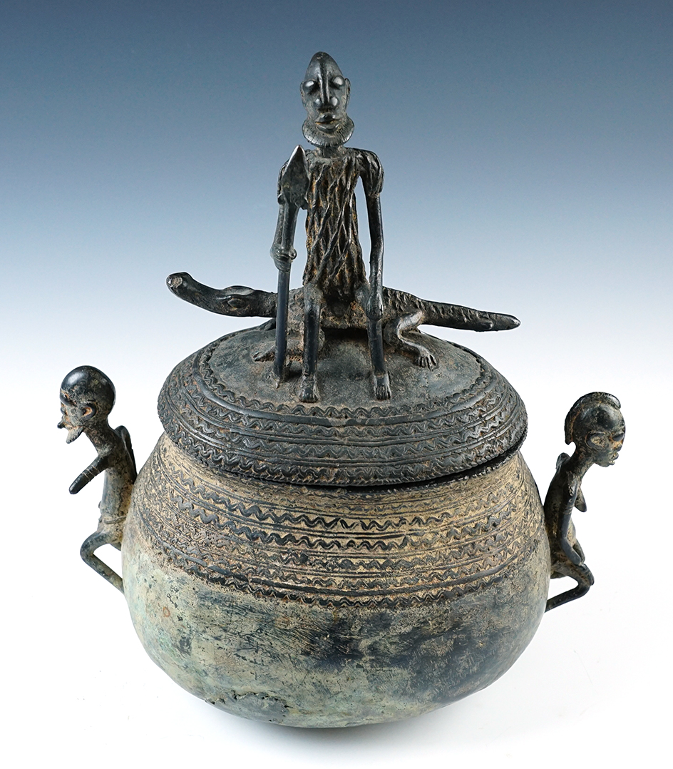 Main artifact image