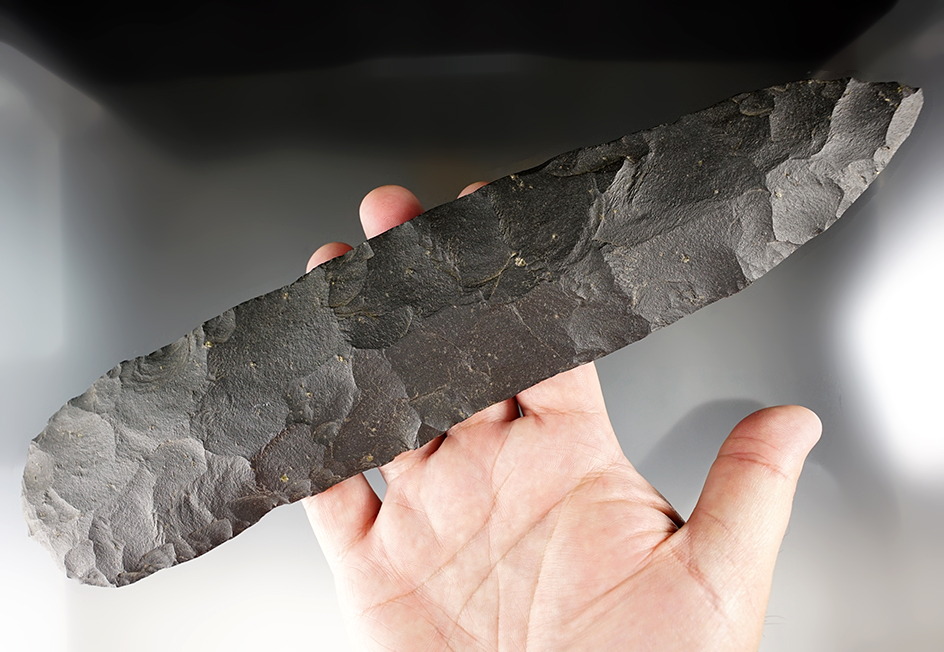 Main artifact image