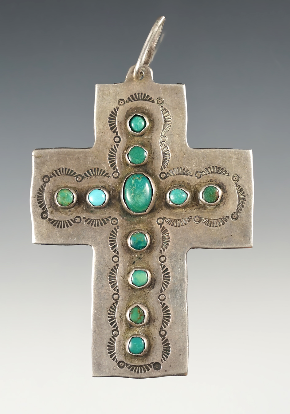 Main artifact image