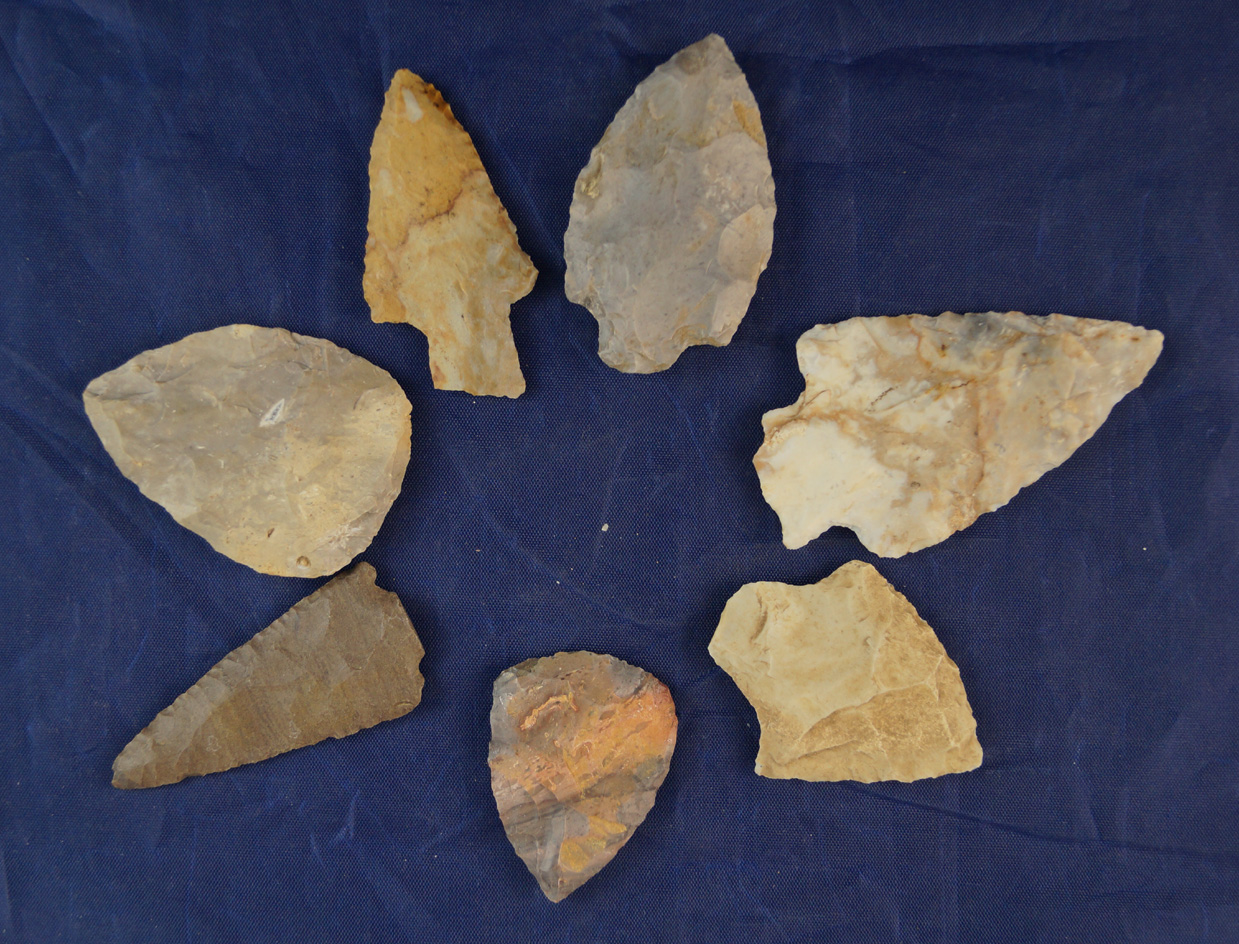 Set of seven Midwestern ancient Indian Arowheads, largest is 2 13/16".
