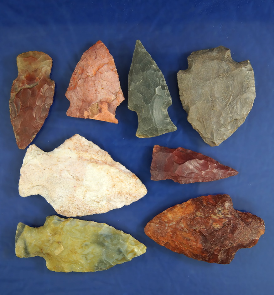 Set of eight assorted Midwestern Arrowheads in nice condition, largest is 2 1/2".