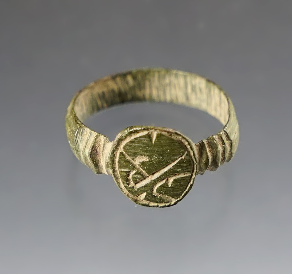 Main artifact image