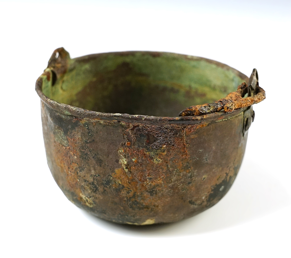 Main artifact image