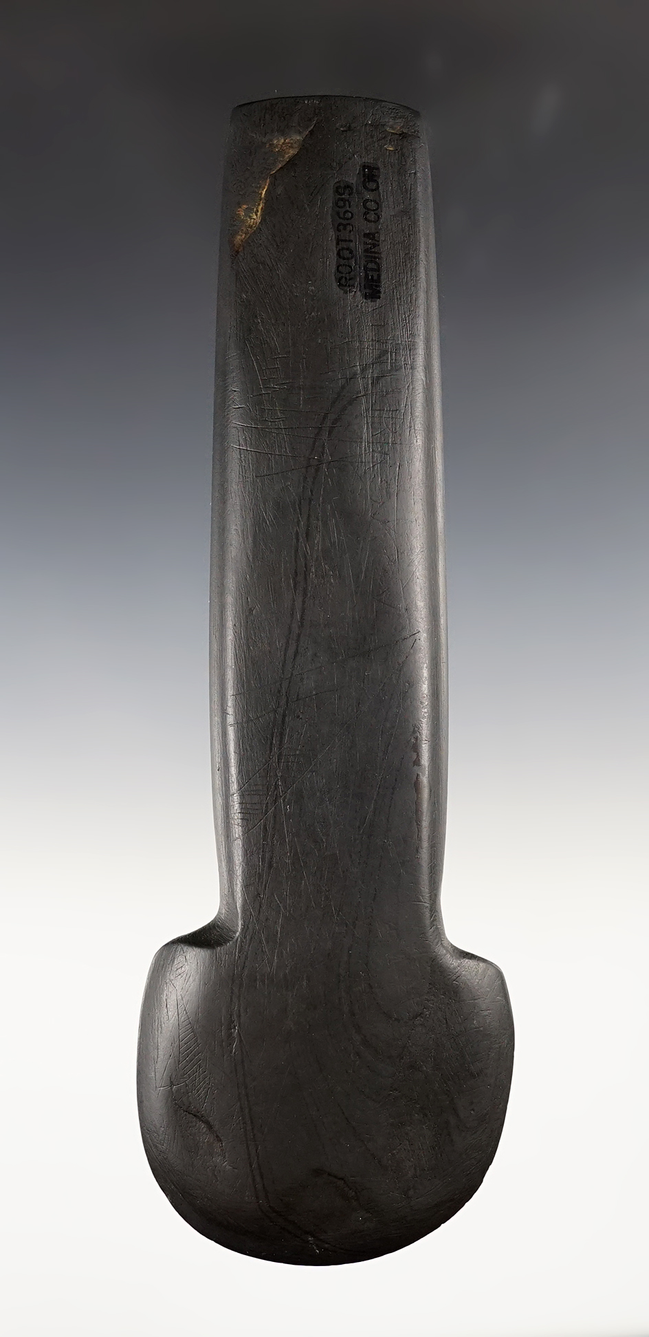 Main artifact image