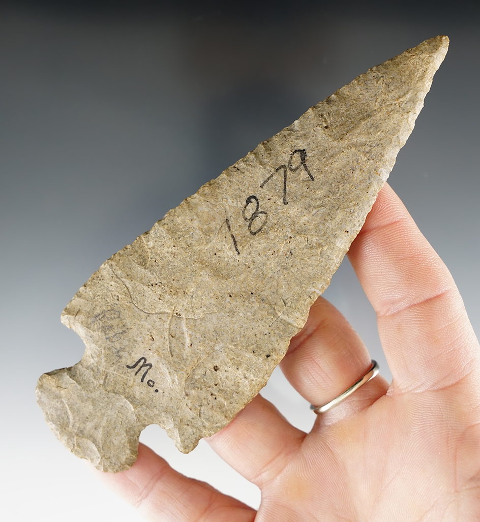 Thin and very well flaked 5" Hopewell found in Missouri. Ex. Danny Puttera.  Bennett COA.