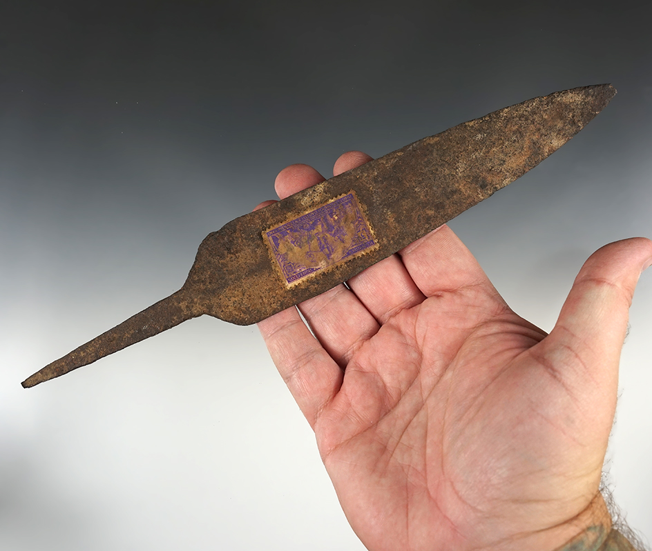 Main artifact image