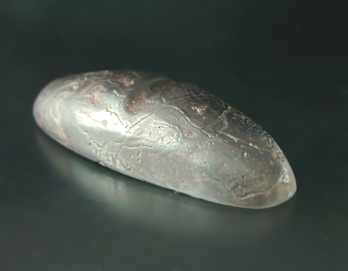 Main artifact image
