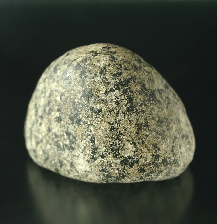 Main artifact image