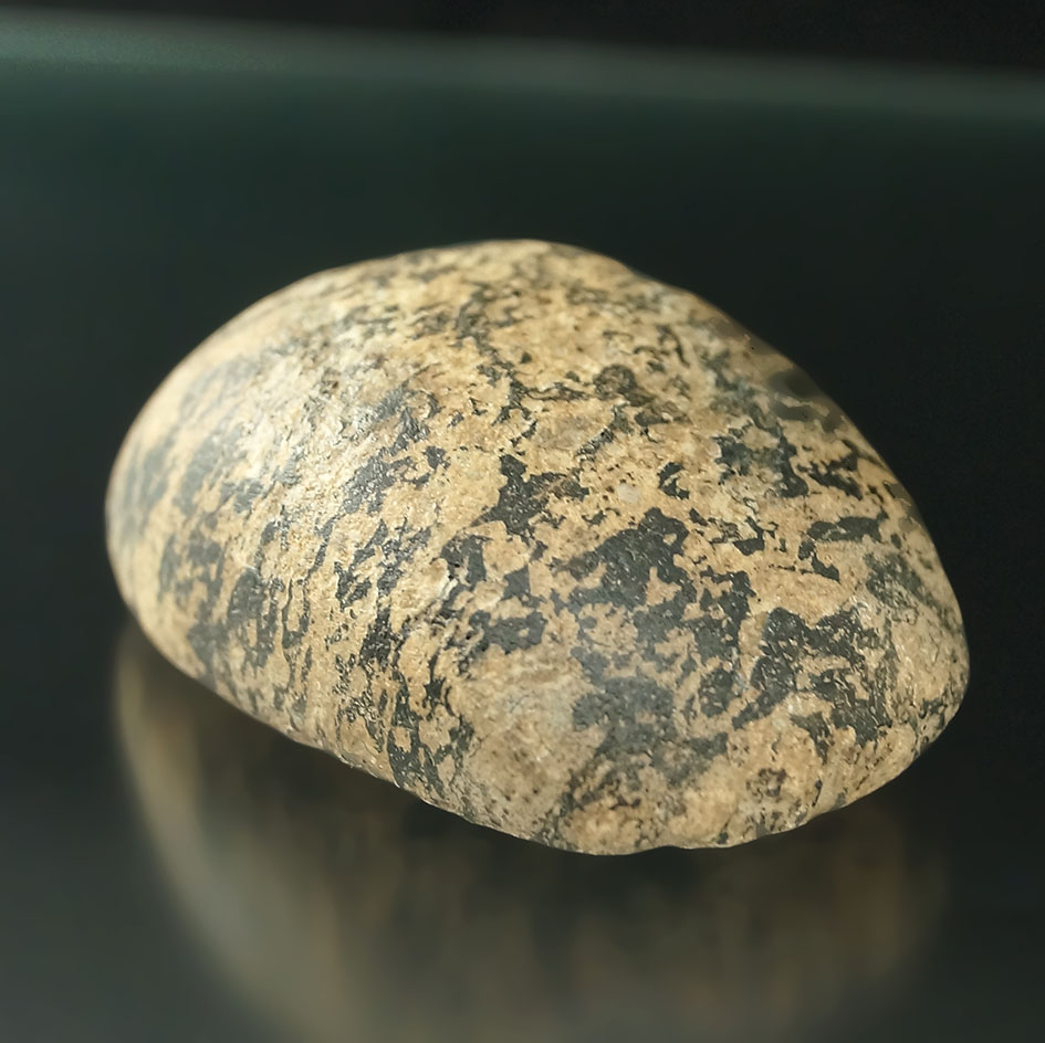 Main artifact image