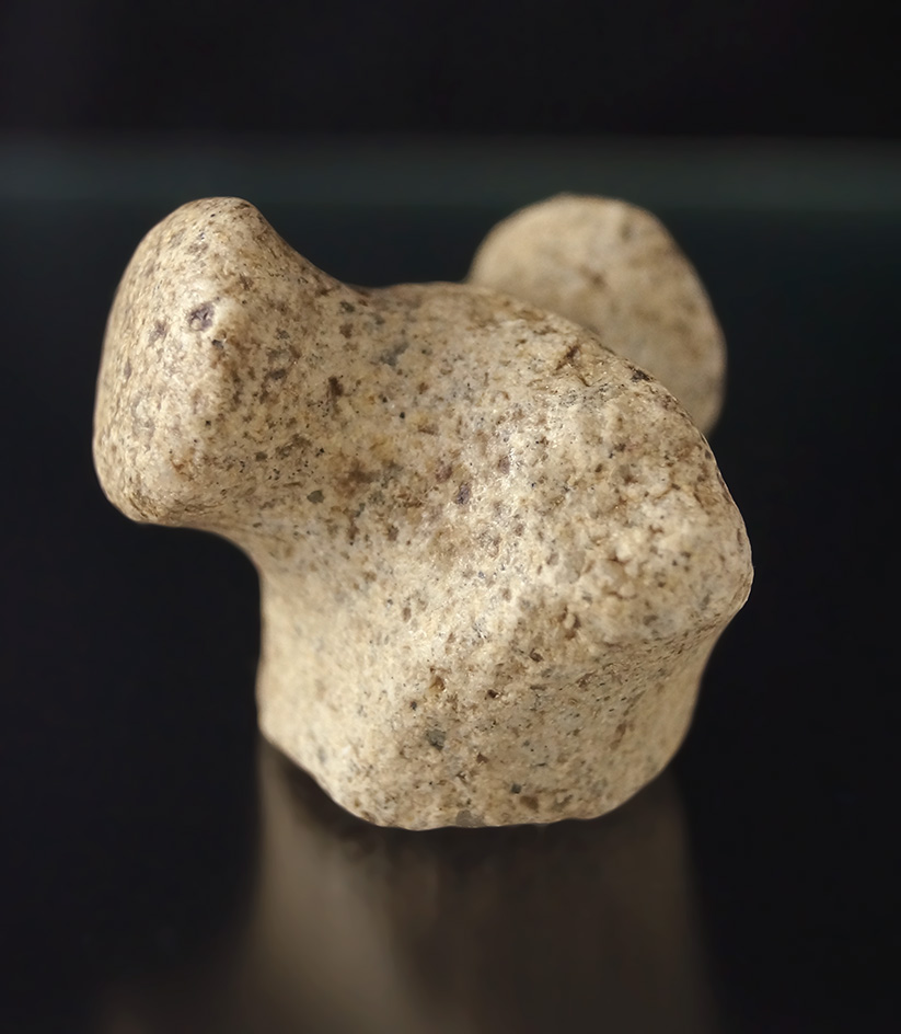 Main artifact image