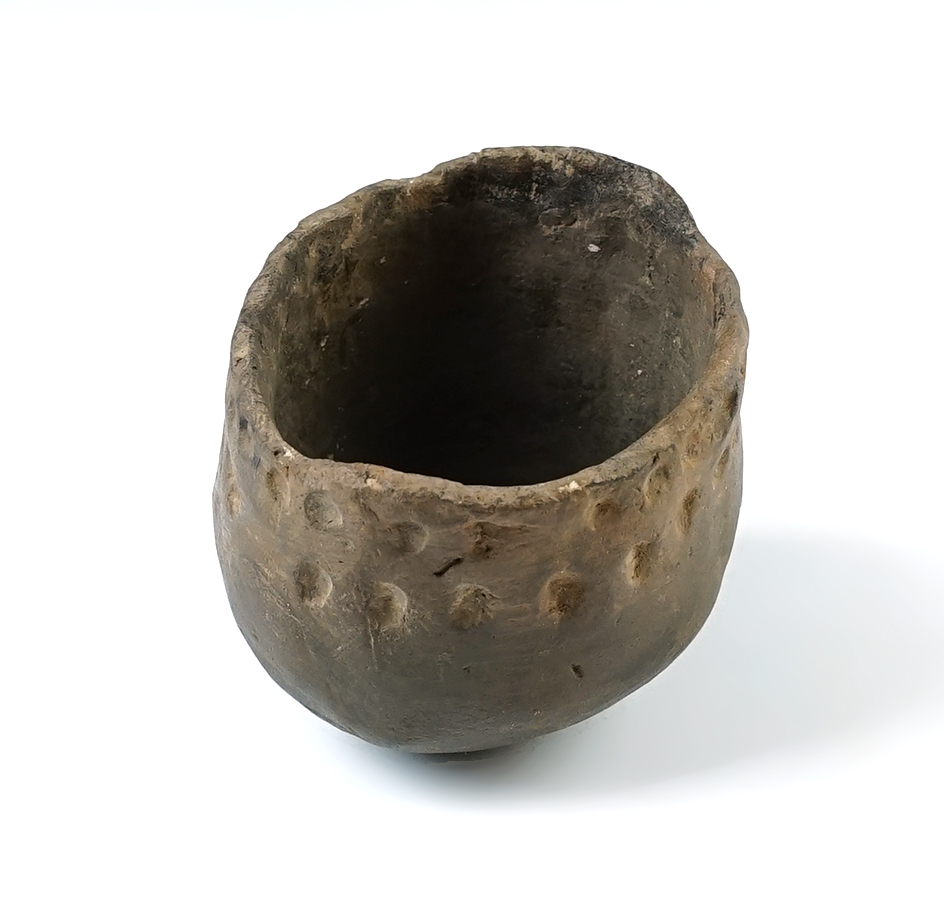 Main artifact image