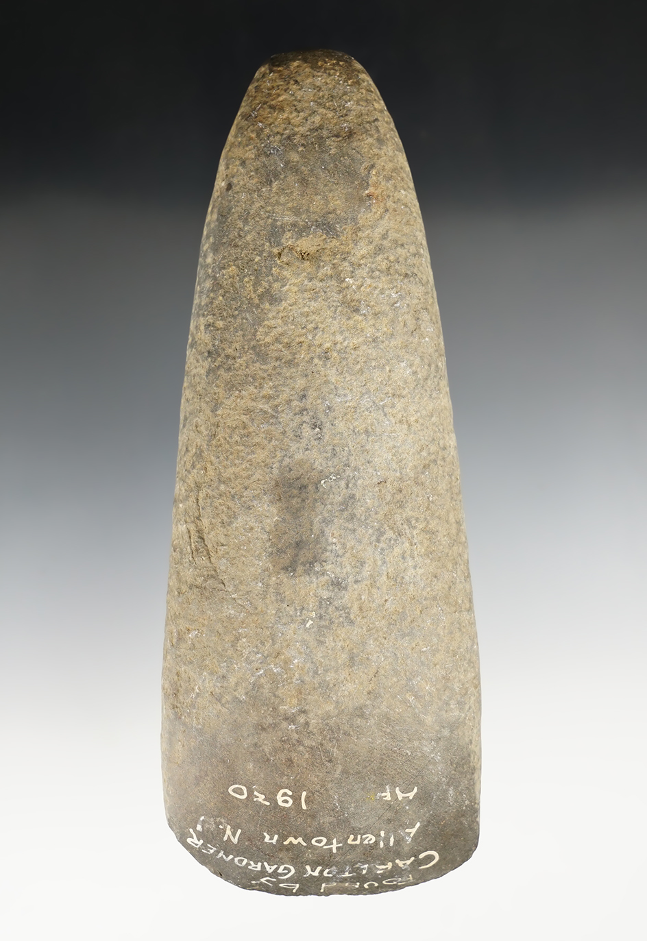 Main artifact image