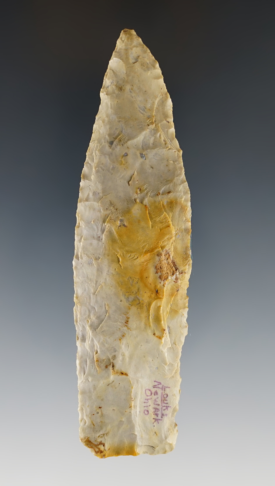 4" Lanceolate Knife that is well made. Found in Newark, Licking Co., Ohio.