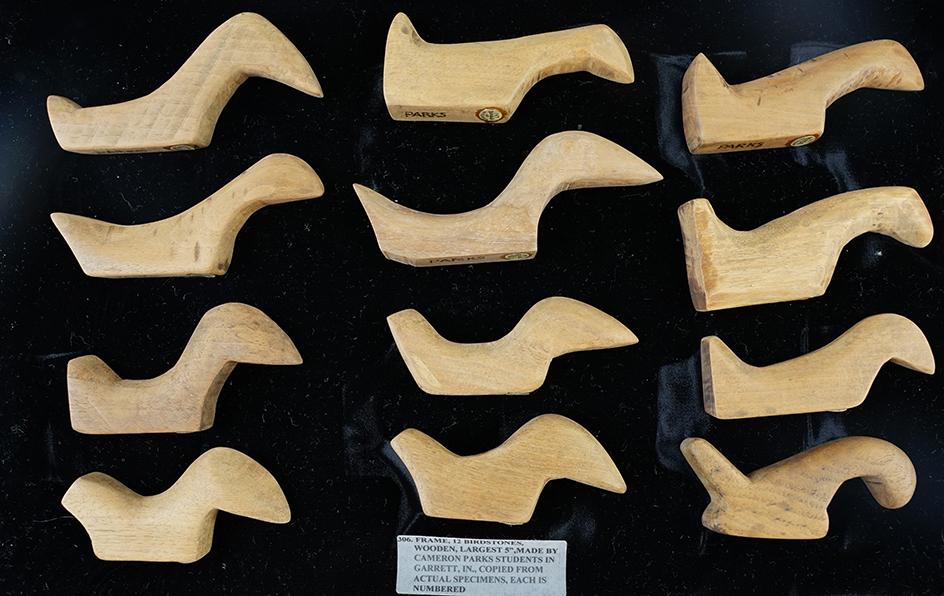 Main artifact image