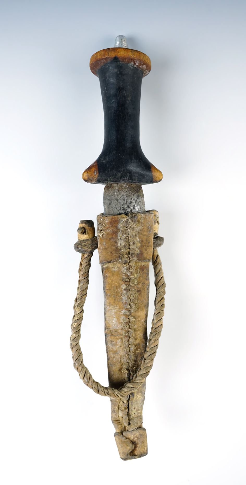 Main artifact image