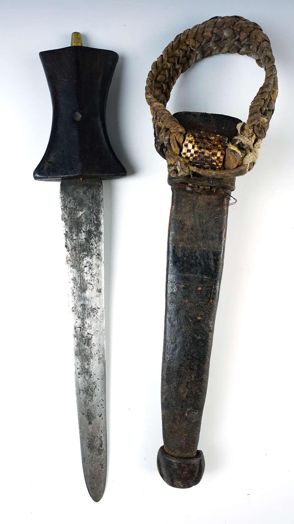 Main artifact image
