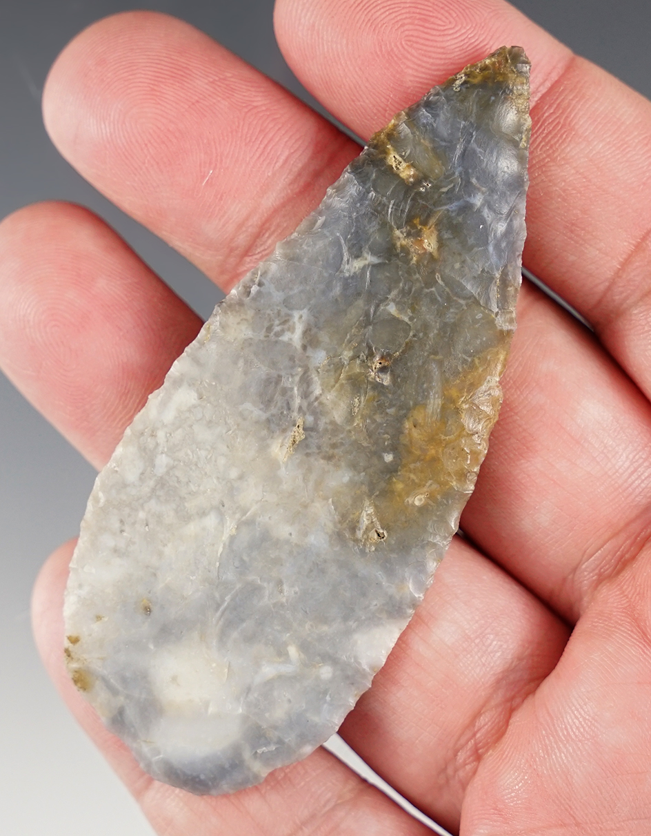 3 1/8" Hopewell Cache Blade made from high grade Fossil Chert. Comes with a COA. 
