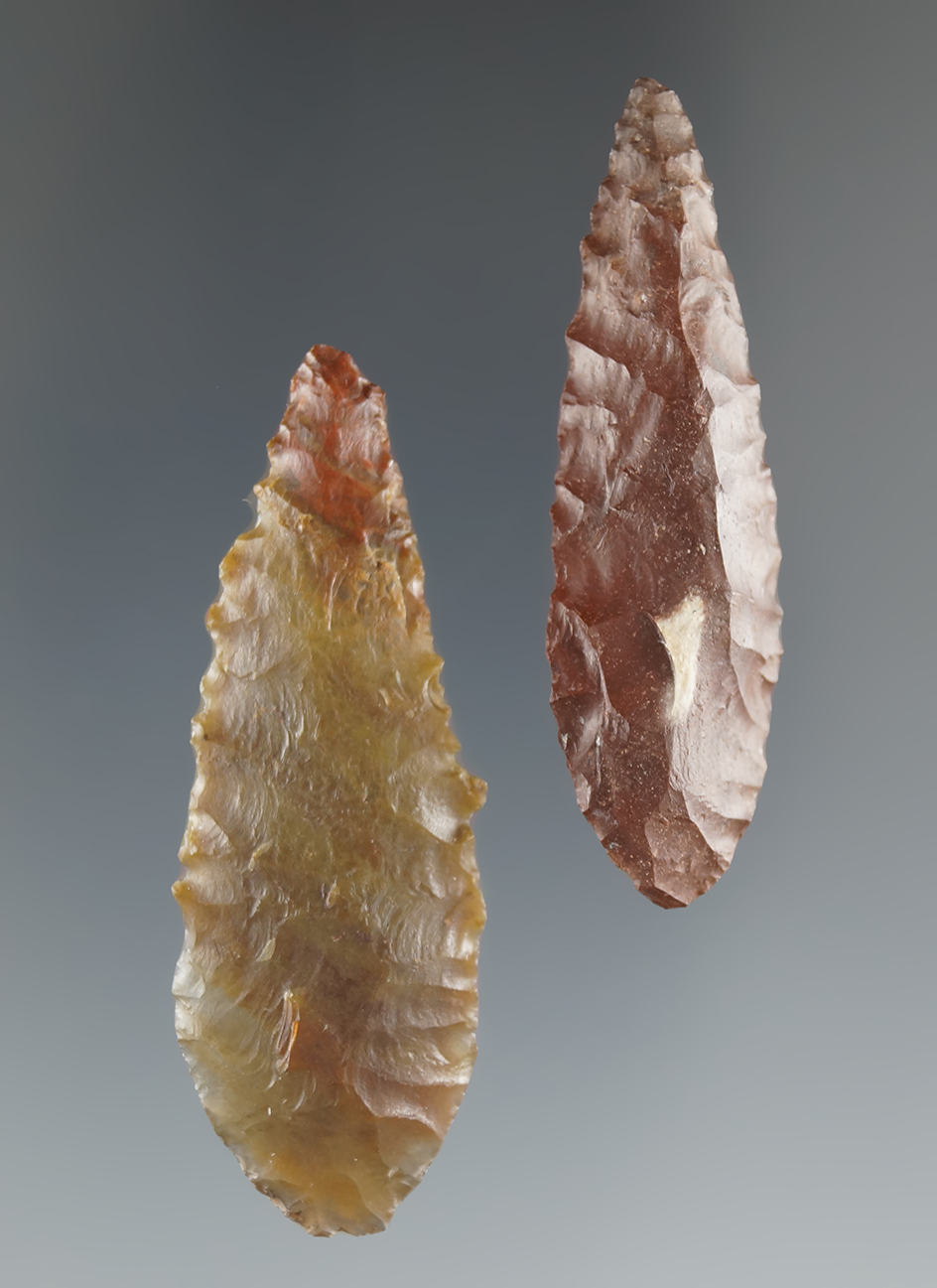 Pair of nicely made Coquille knives found in Oregon, largest is 1 13/16".