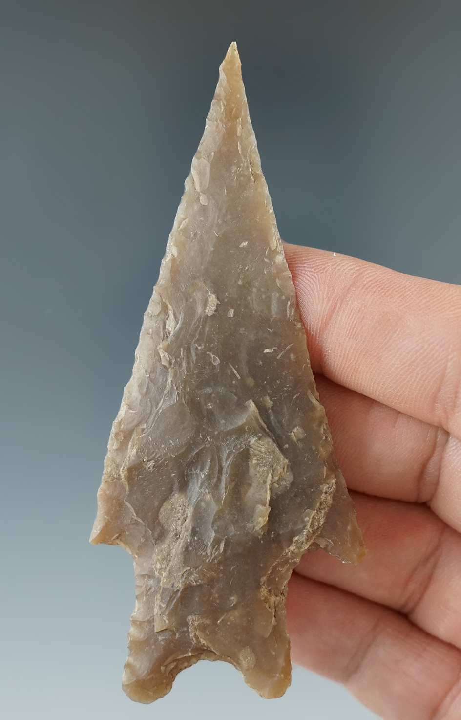 3 1/2" Pedernales point with a needle tip made from nice semi translucent material - Texas.