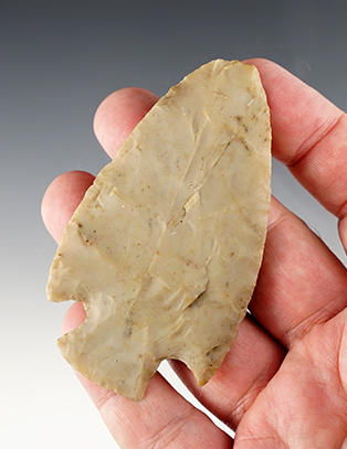 3 5/16" Ohio Hopewell made from Flint Ridge Flint. Slight tip ding but is thin and well flaked.