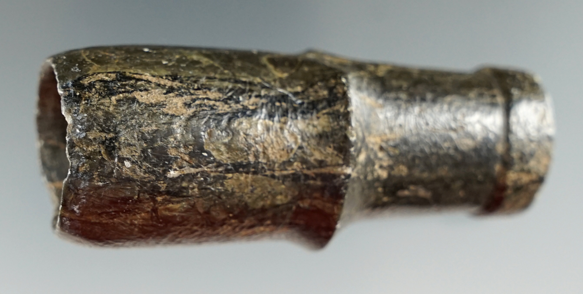 Main artifact image