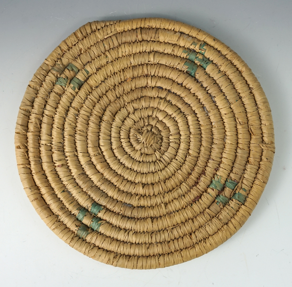 Main artifact image