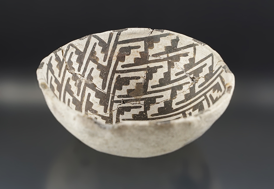 Main artifact image