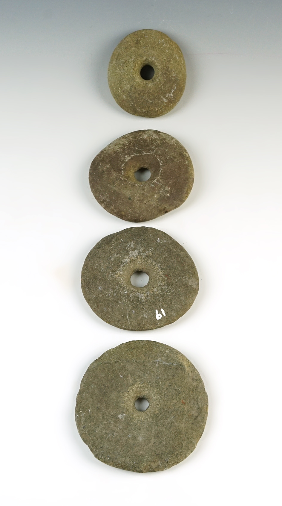 Main artifact image