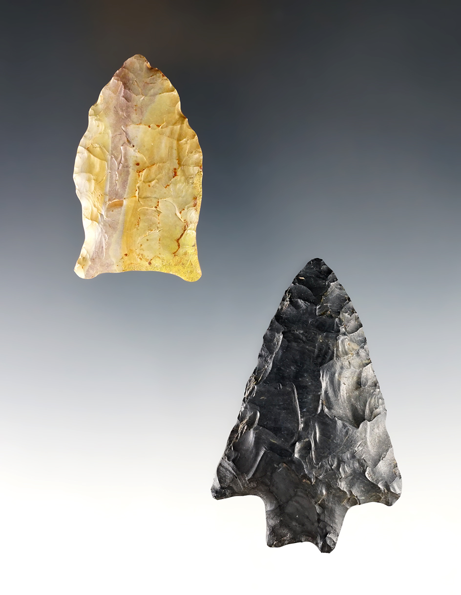 Pair of Ohio Points with restoration. Each have a basal corner and the Bifurcate has 1 ear restored. 