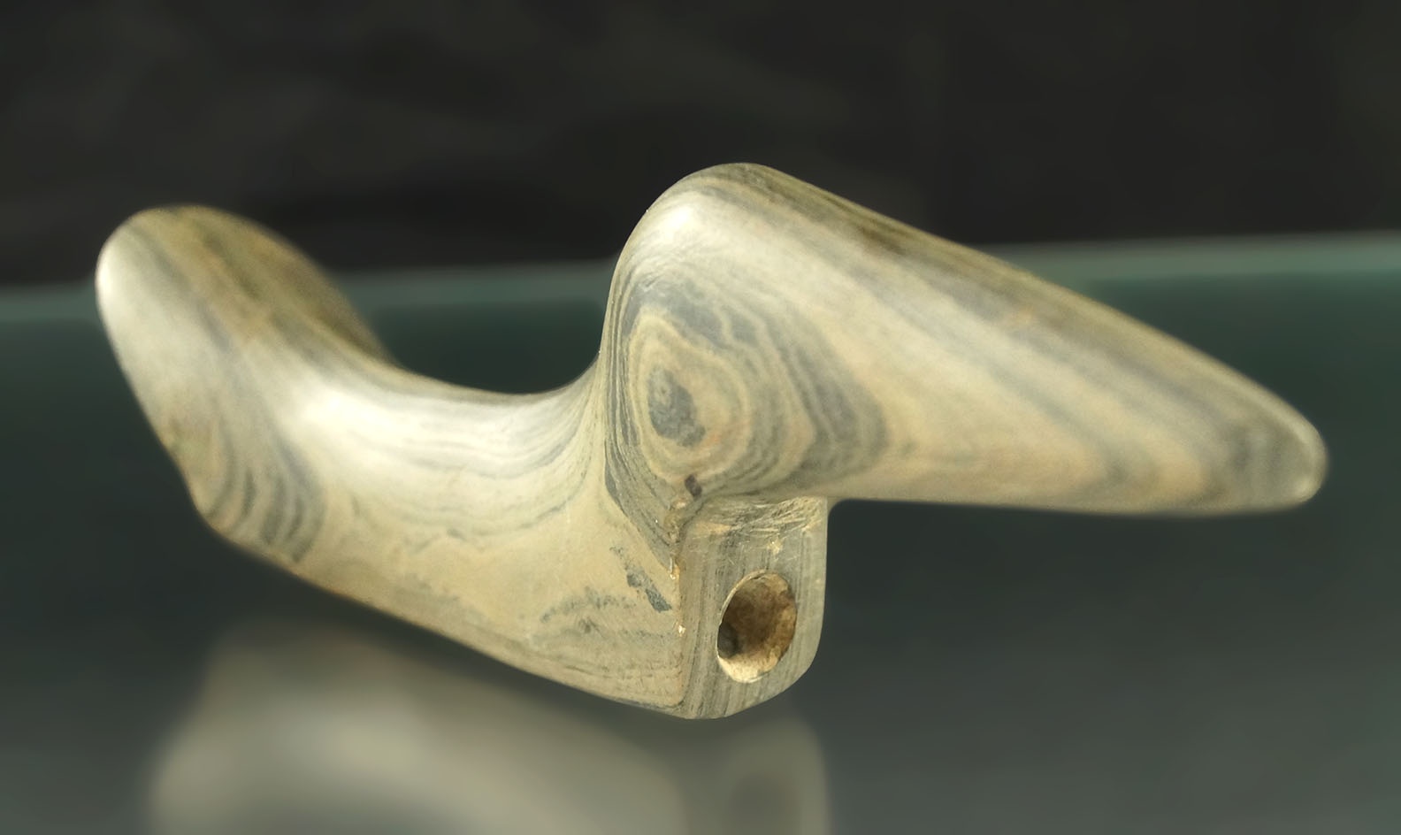 Main artifact image
