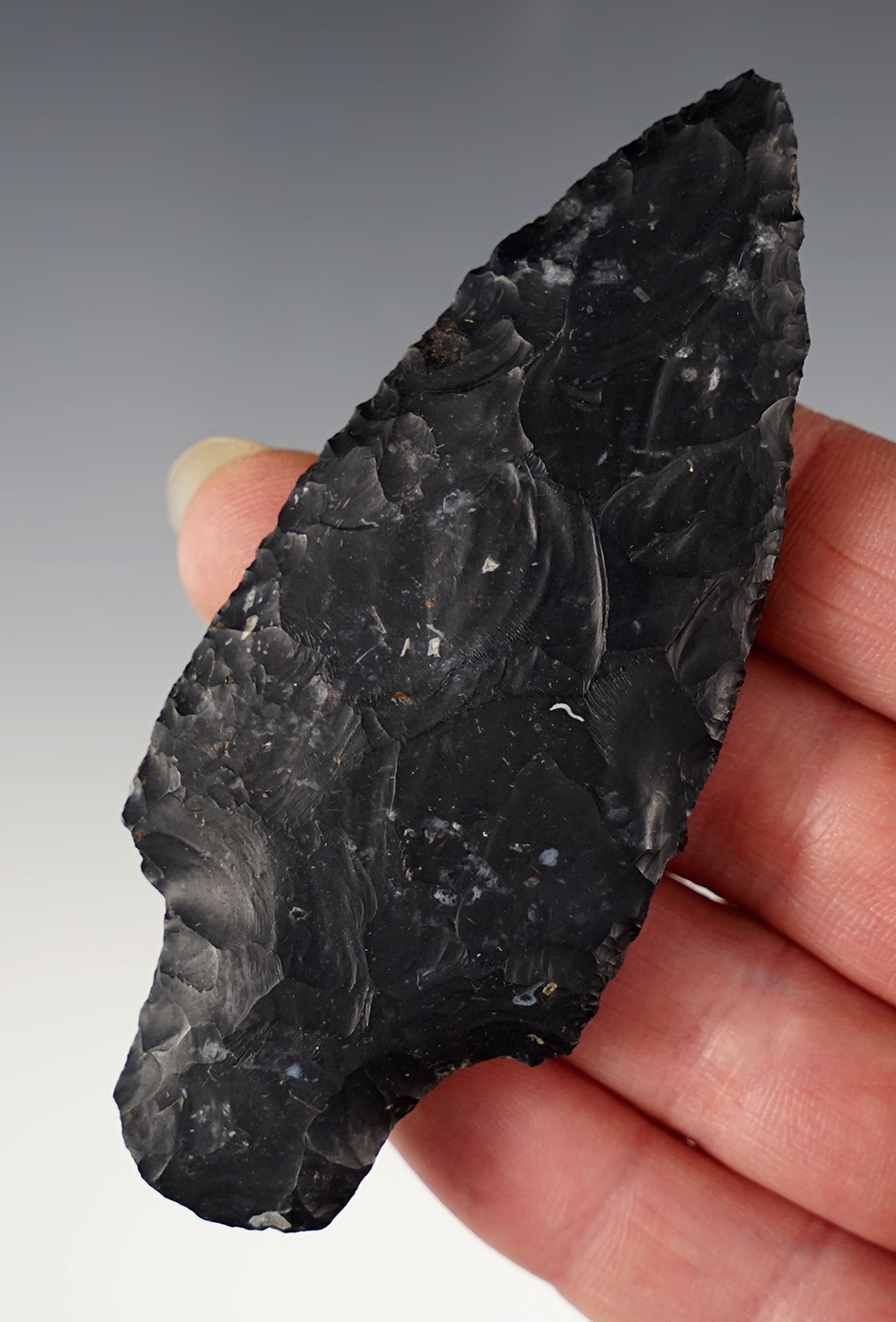 Well made 3 1/2" Ohio Adena made from black Coshocton Flint.