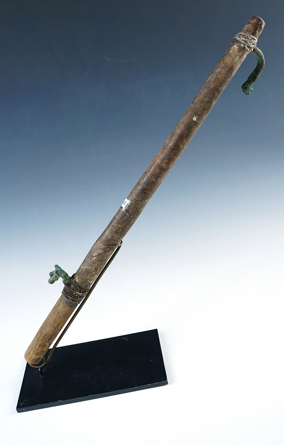 Main artifact image